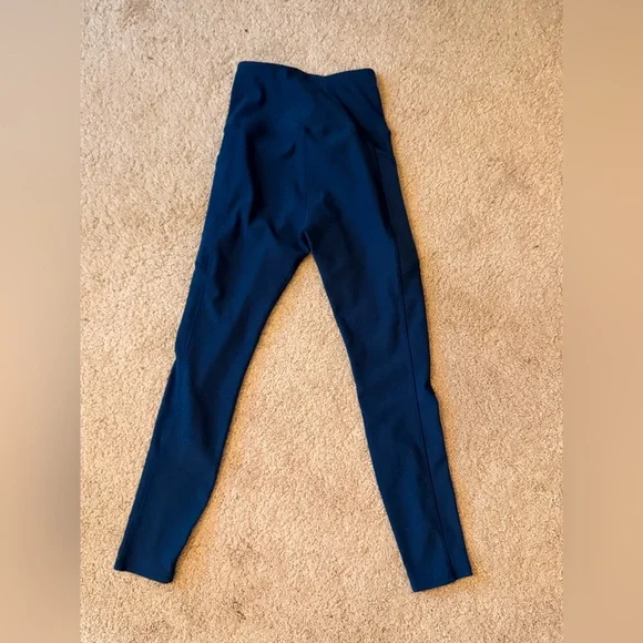 Stylish Women's Navy Leggings - Picture 4 of 6